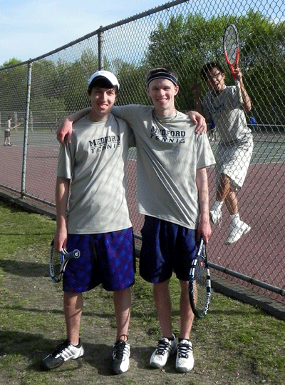 boys tennis players
