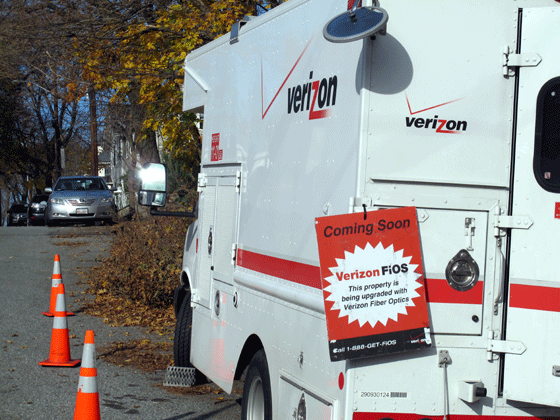 Verizon truck