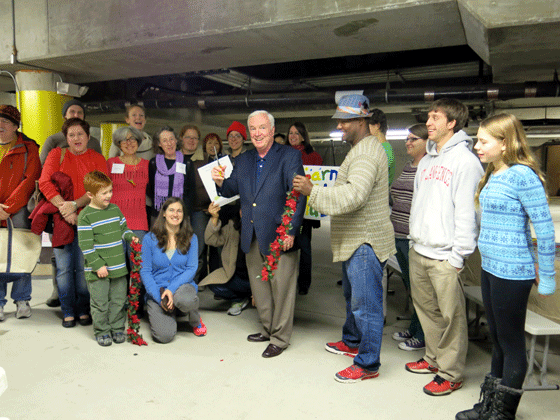 Farmers market ribbon-cutting