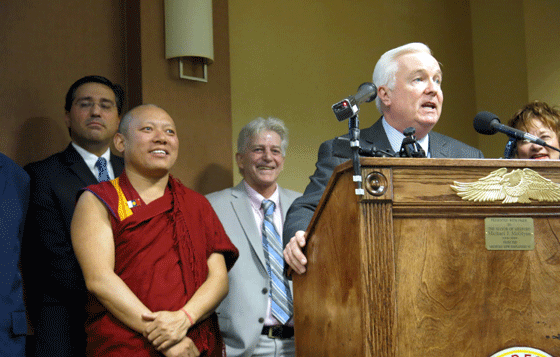 Mayor McGlynn and Bill Campbell