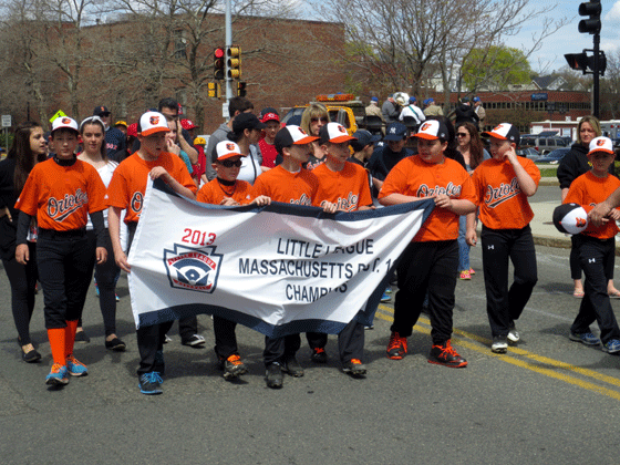 Medford Little League parade