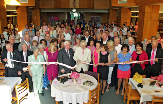 Helen McGlynn ribbon-cutting